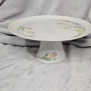 Westbury Toscany Collection Porcelain Pedestal Pink/Yellow Tulips Cake Plate